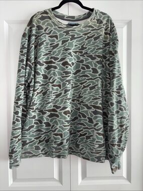 Burlebo Oversized Camo Crewneck Sweater - Size 2X